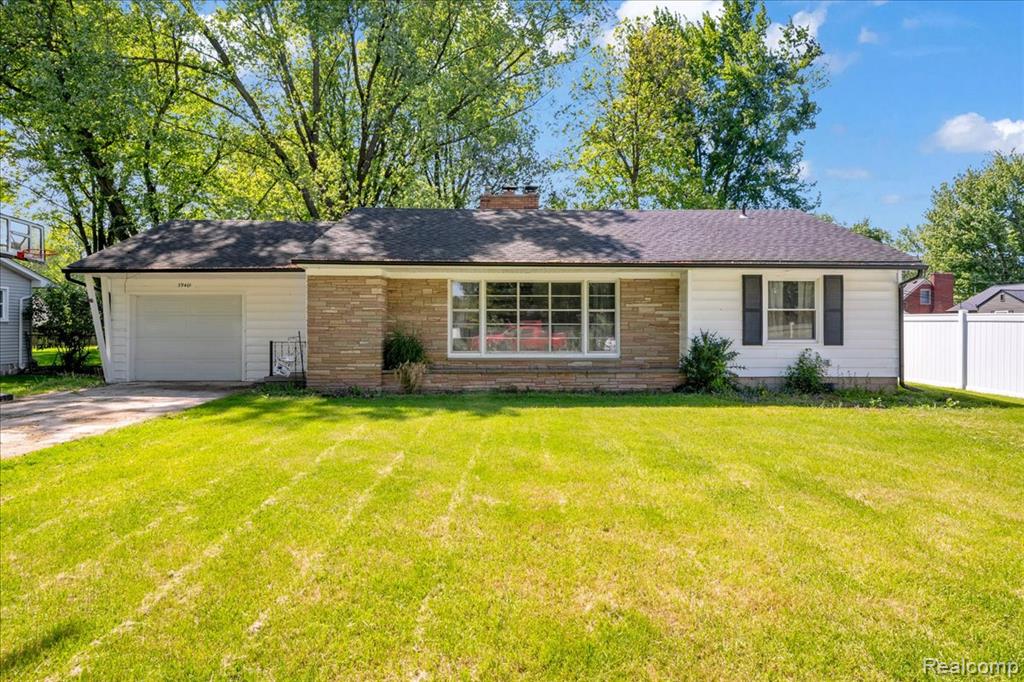 39401 Long Street Harrison Township, MI 48045 - Photo 1 of 18