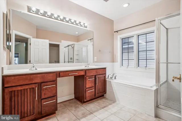 $5,499 | 1310 South Glebe Road, Arlington, VA 22204