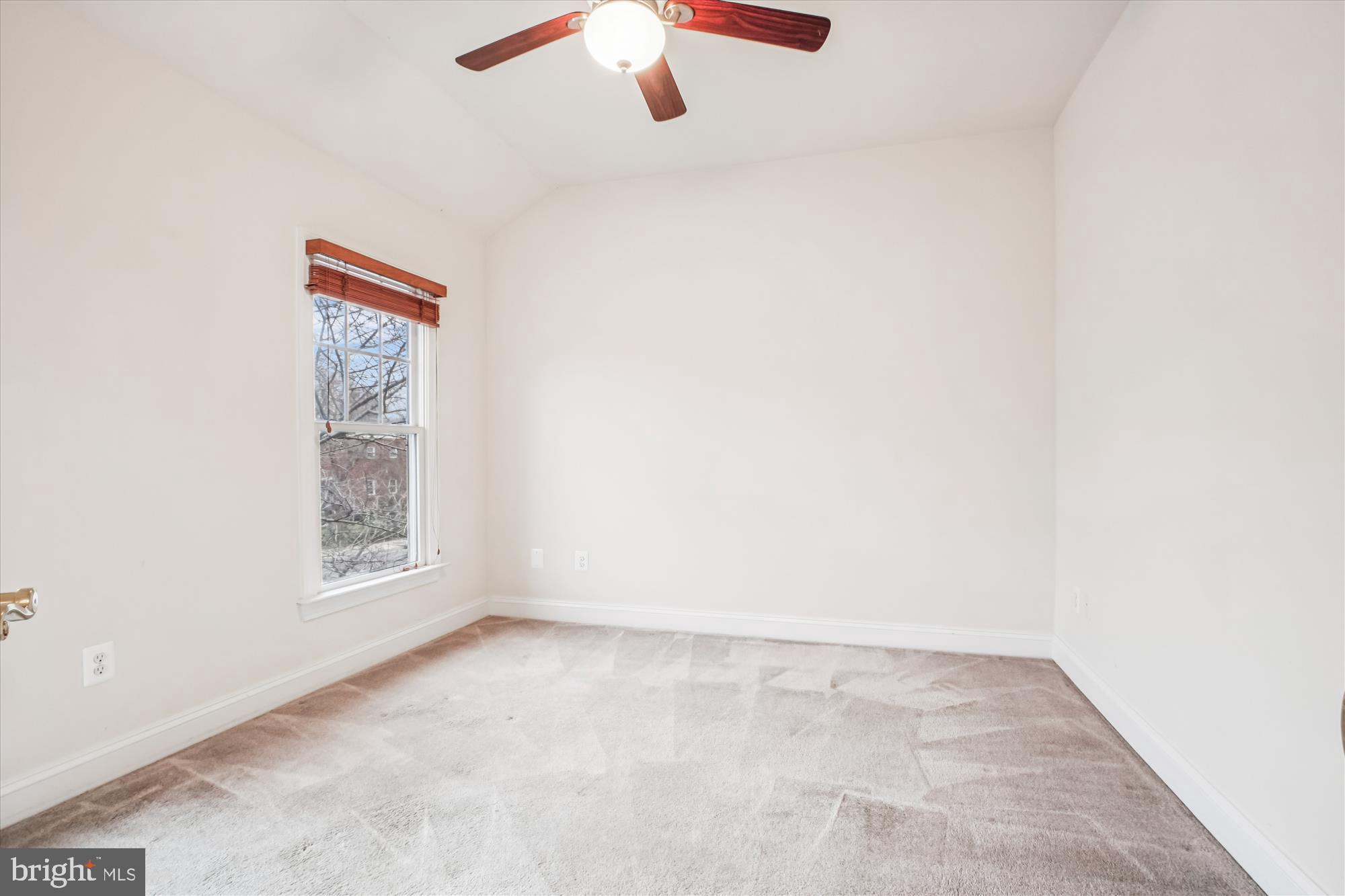 1310 South Glebe Road Arlington, VA 22204 - Photo 19 of 58 Bedroom 2