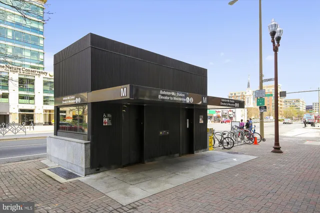 $5,499 | 1310 South Glebe Road, Arlington, VA 22204