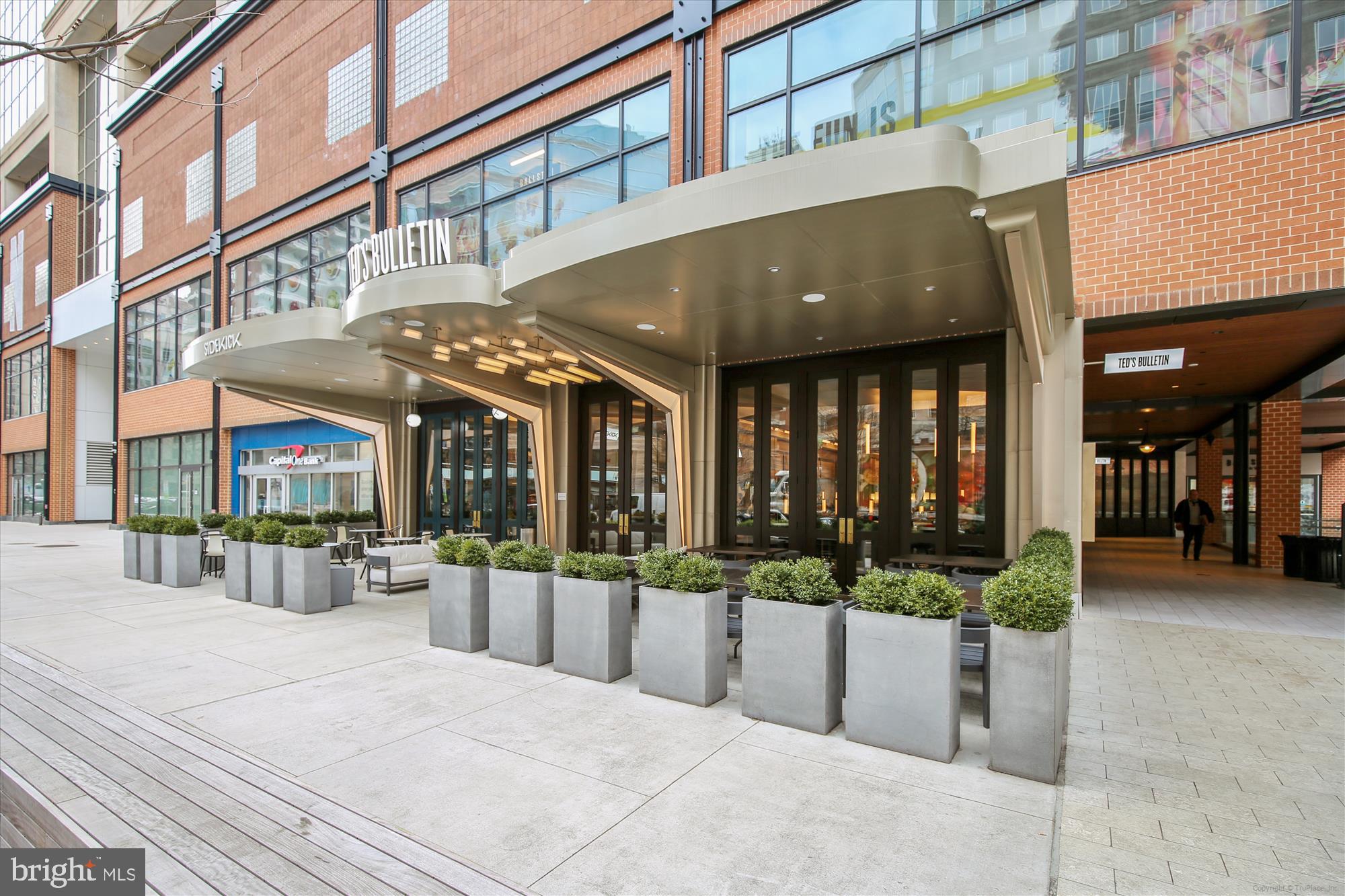 1310 South Glebe Road Arlington, VA 22204 - Photo 40 of 58 Ballston Quarter