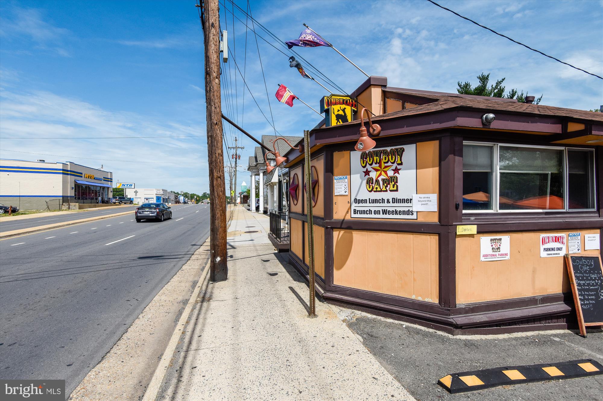 1310 South Glebe Road Arlington, VA 22204 - Photo 44 of 58 Cowboy Cafe