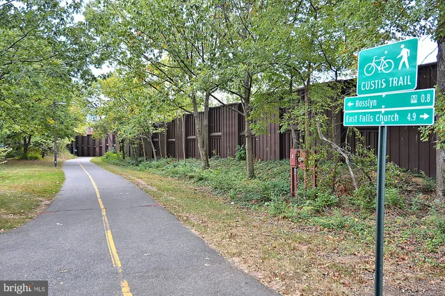 $5,499 | 1310 South Glebe Road, Arlington, VA 22204