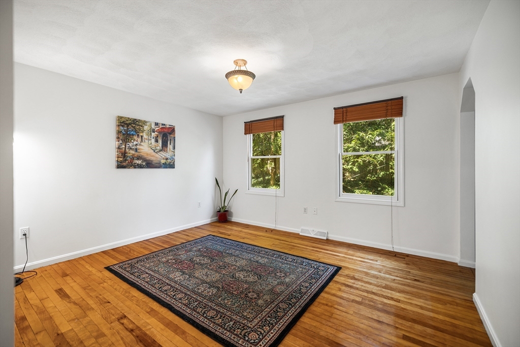 89 Old Andover Road North Reading, MA 01864 - Photo 9 of 42