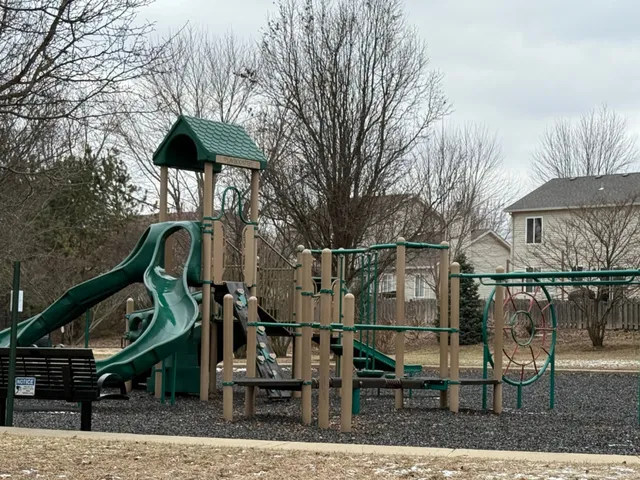 $2,750 | 3736 Munson Street, Plano, IL 60545