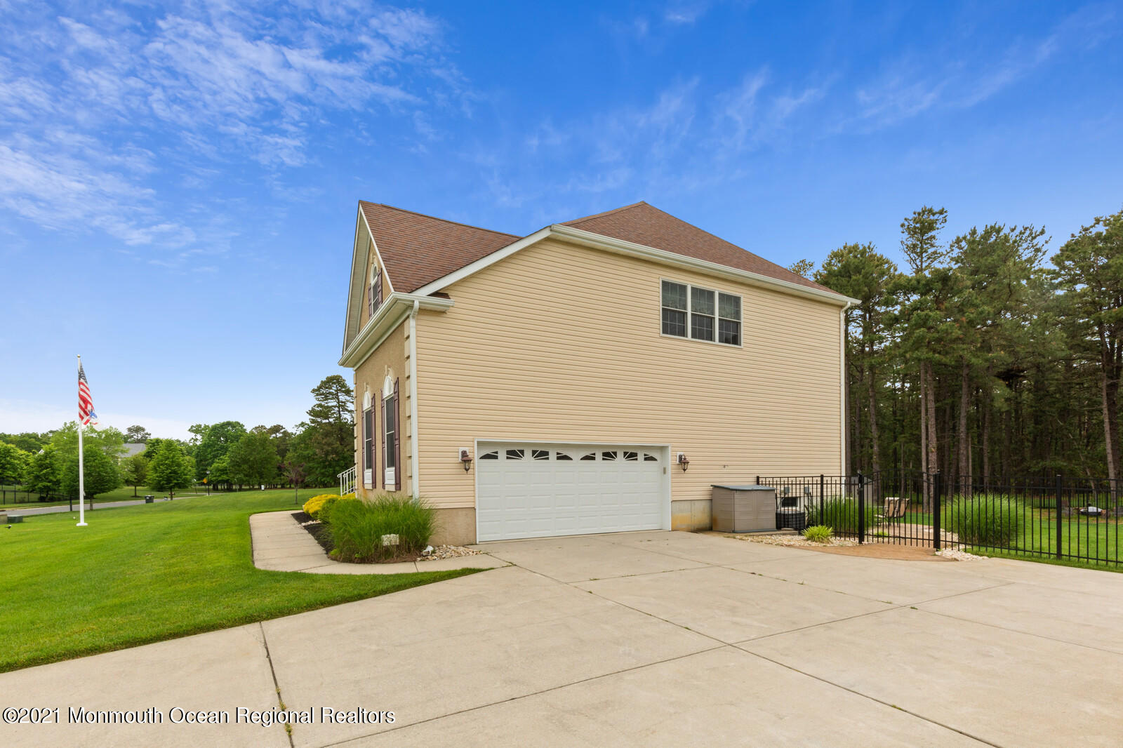 124 Adams Way Jackson, NJ 08527 - Photo 44 of 62 a view of a house with a yard