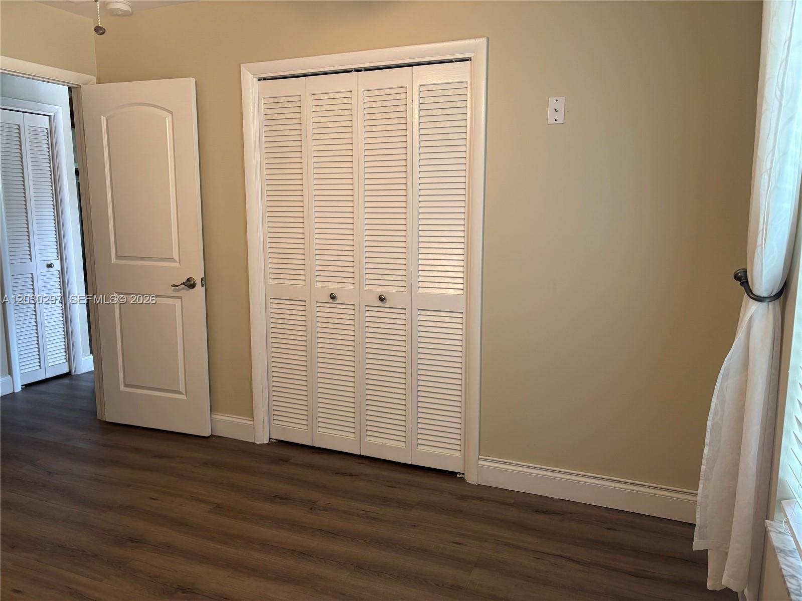 100 Gate Road, Unit 363 Hollywood, FL 33024 - Photo 24 of 32 Second bedroom