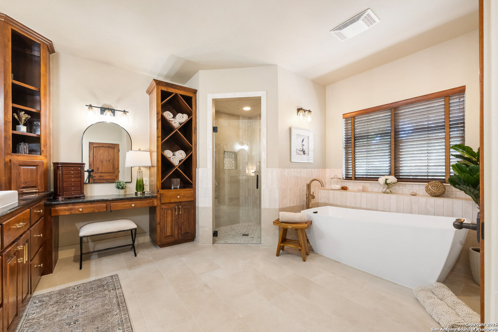 115 Spanish Pass Road Boerne, TX 78006 - Photo 18 of 50 a living room with furniture and a large window