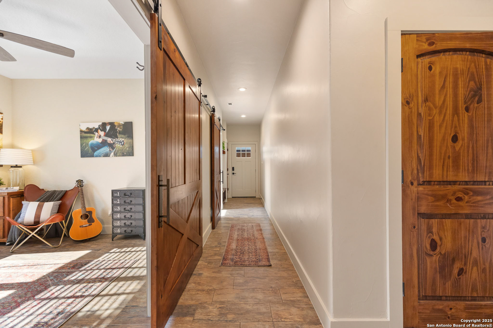 115 Spanish Pass Road Boerne, TX 78006 - Photo 20 of 50 a view of hallway with wooden floor