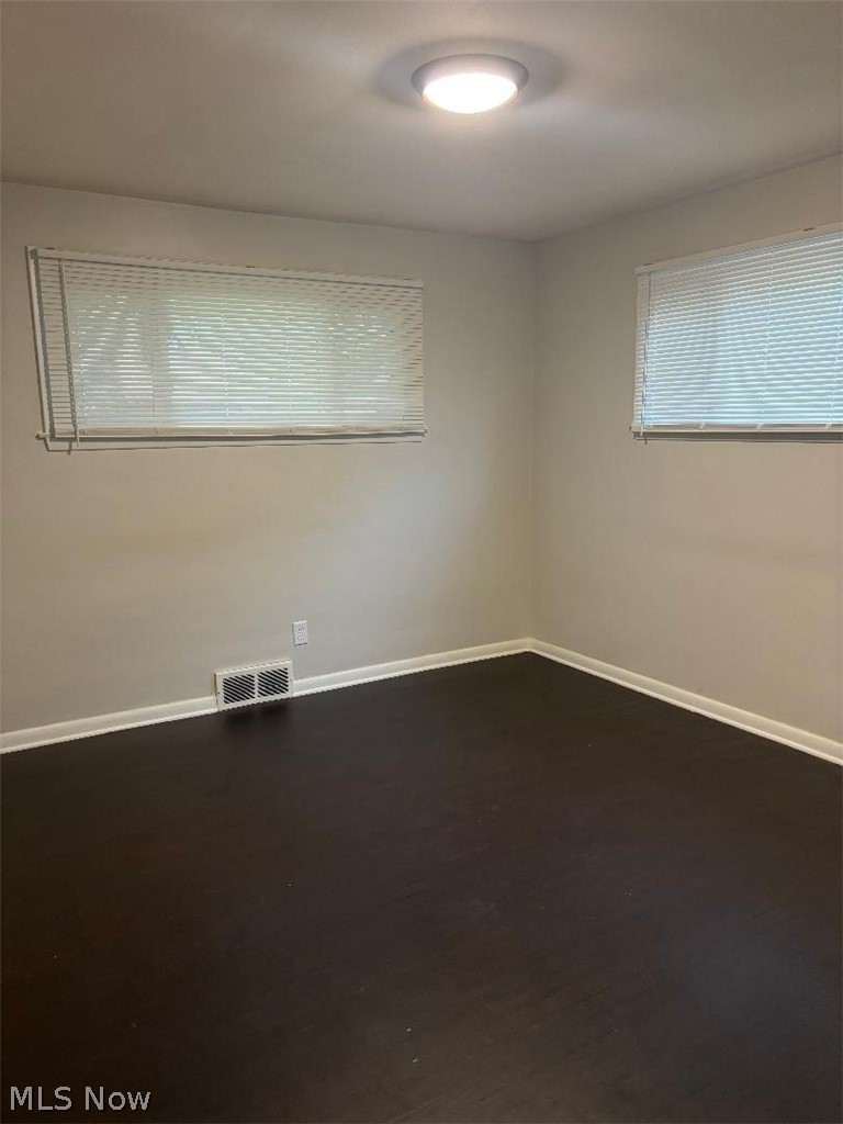 2715 Rexford Road Youngstown, OH 44511 - Photo 8 of 17