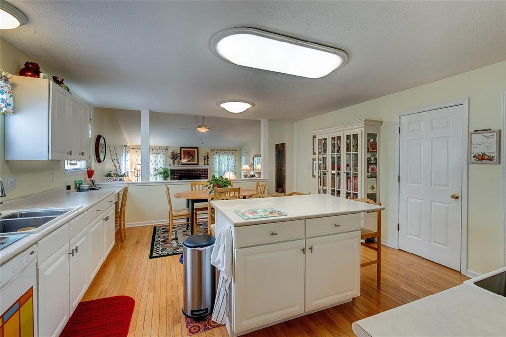 4926 Melbourne Road Indianapolis, IN 46228 - Photo 13 of 39 Gallery Image 13