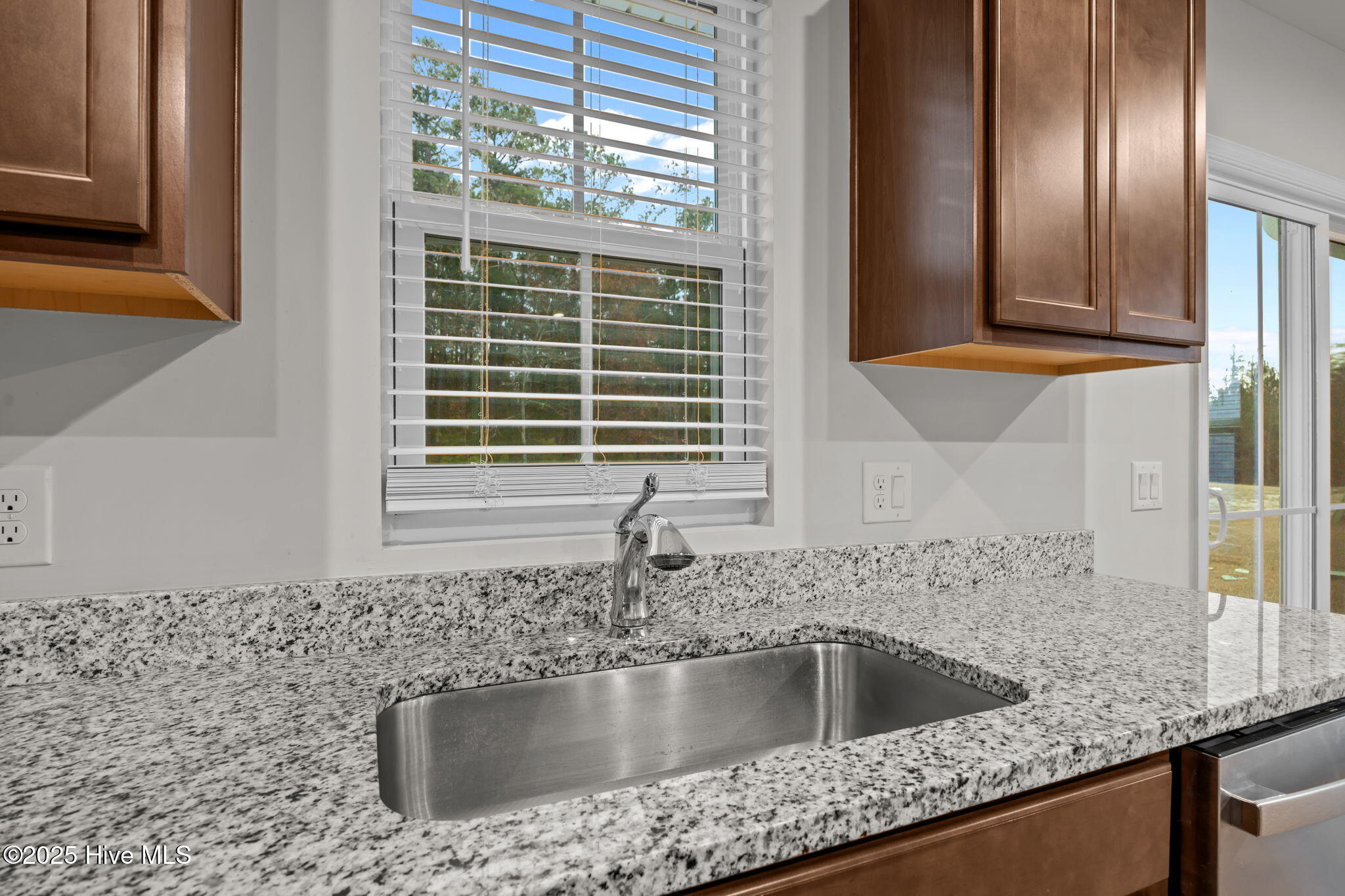 3170 Edgehill Drive Navassa, NC 28451 - Photo 12 of 54 3170 Edgehill Dr., Navassa, NC