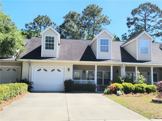 $309,000 | 136 Peppertree Crossing Avenue, Unit 136, Brunswick, GA 31525