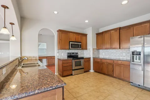 $375,000 | 1477 Lavaca, Canyon Lake, TX 78133