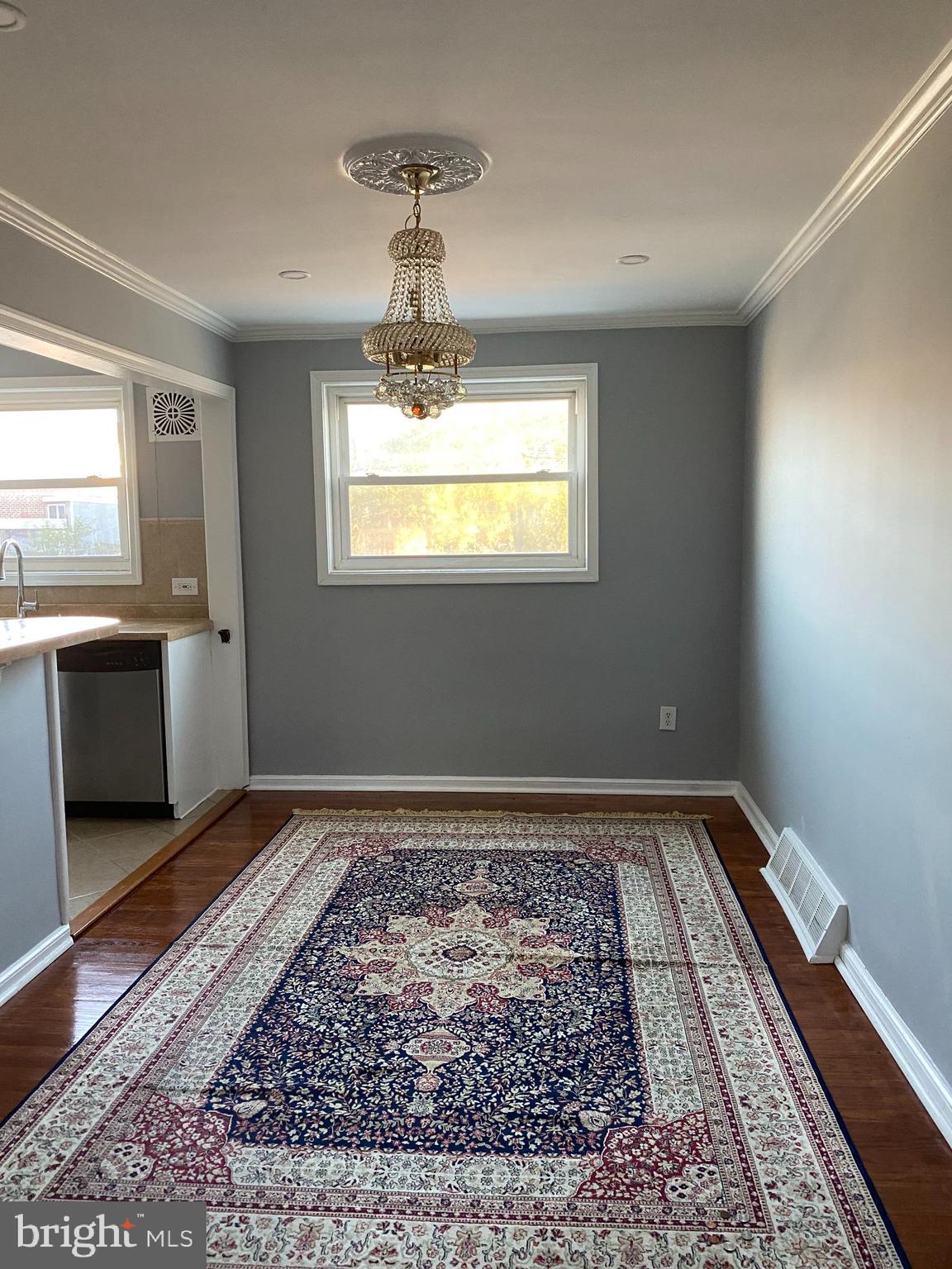 1971 Carter Road Folcroft, PA 19032 - Photo 11 of 37 Dining Room