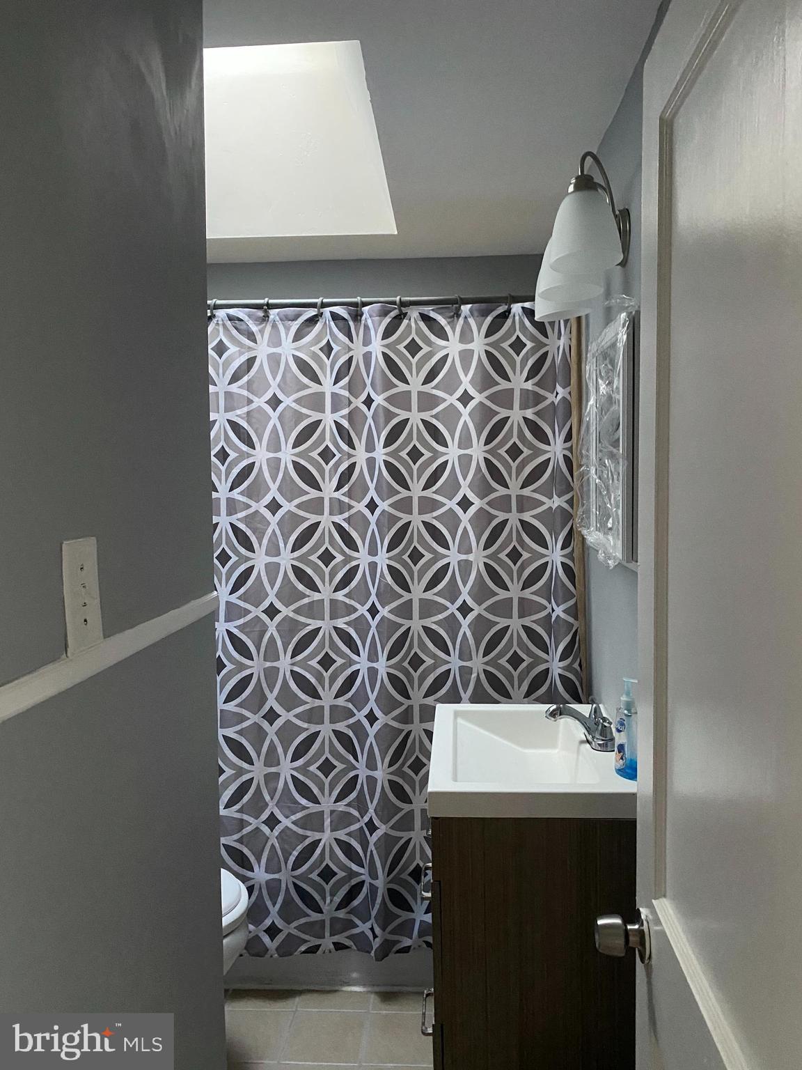 1971 Carter Road Folcroft, PA 19032 - Photo 23 of 37 Bath Room