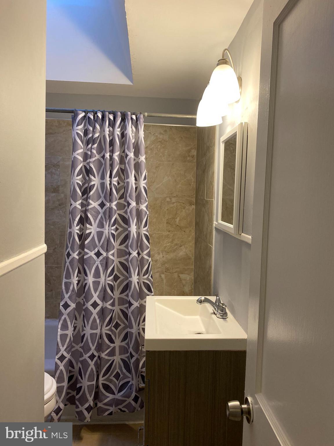 1971 Carter Road Folcroft, PA 19032 - Photo 24 of 37 Bath Room