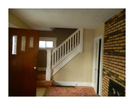 1034 Jasper Street Springfield, OH 45503 - Photo 5 of 9