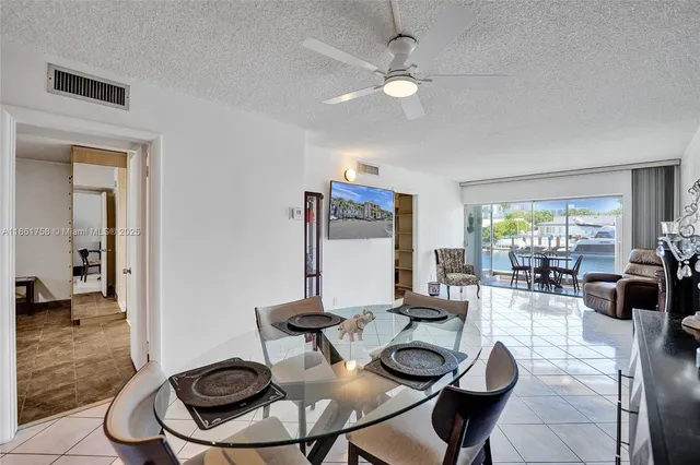 $249,900 | 455 Paradise Isle Boulevard, Unit 104, Hallandale Beach, FL 33009