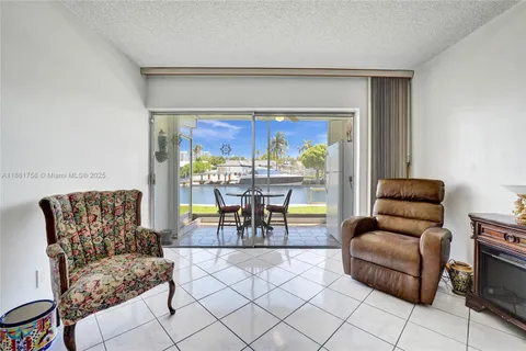$219,900 | 455 Paradise Isle Boulevard, Unit 104, Hallandale Beach, FL 33009