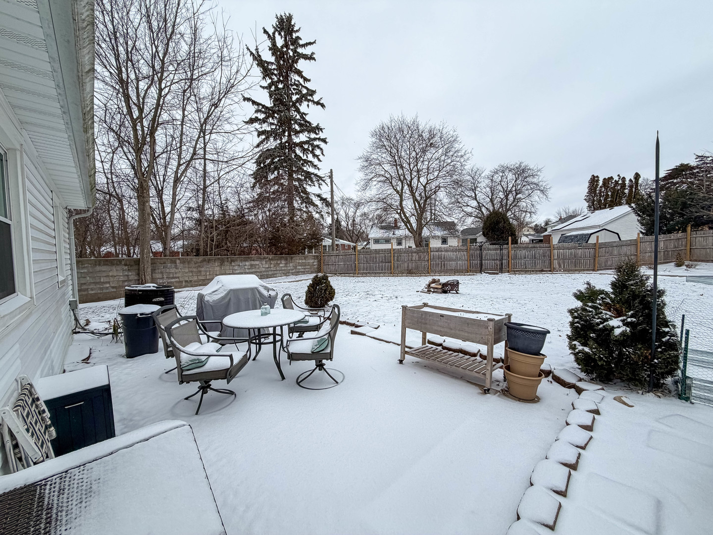 1126 West Stover Street Freeport, IL 61032 - Photo 2 of 35