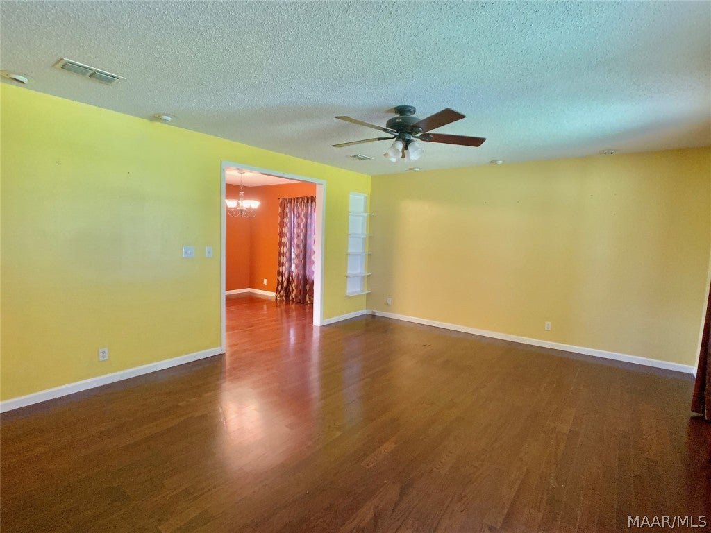 4178 Mitchell Road Hartford, AL 36344 - Photo 4 of 33 Gallery Image 4