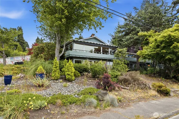 $1,375,000 | 622 Olympic Avenue, Edmonds, WA 98020