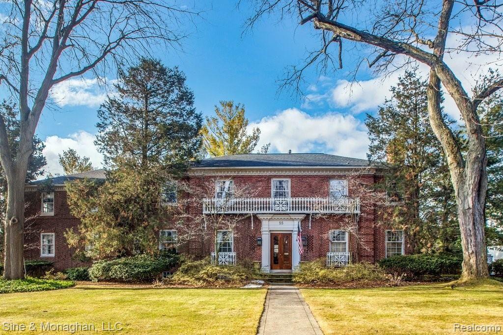 55 Lewiston Road Grosse Pointe Farms, MI 48236 - Photo 1 of 59
