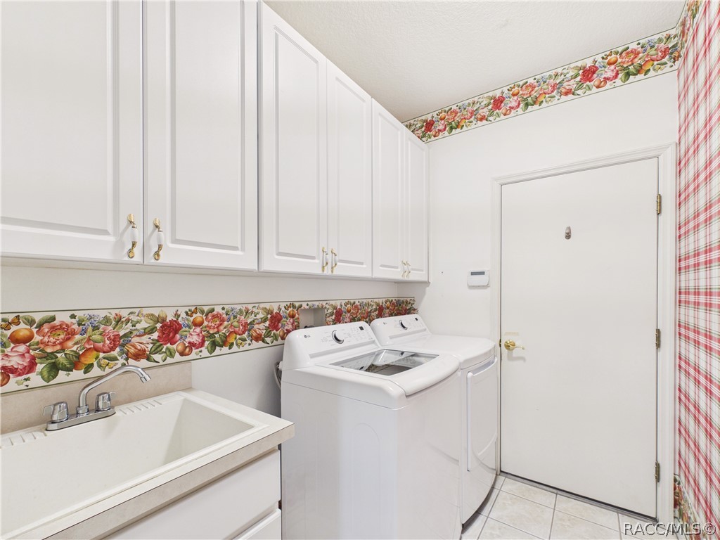 42 Byrsonima Loop Homosassa, FL 34446 - Photo 35 of 50 LAUNDRY ROOM