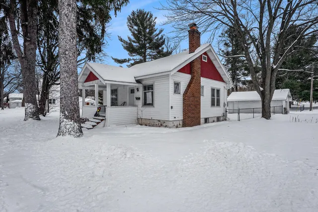 $160,000 | 515 Woodward Avenue, Big Rapids, MI 49307