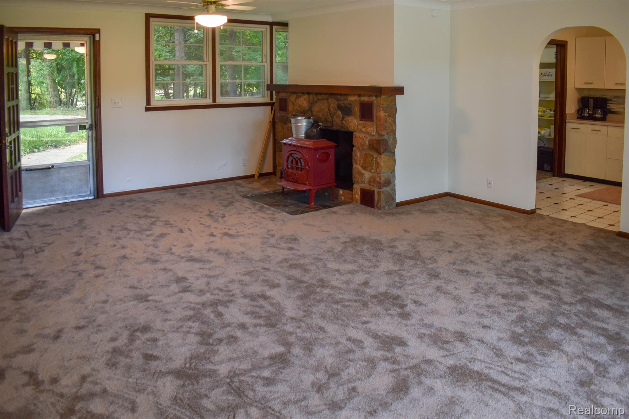 780 West Leonard Road Leonard, MI 48367 - Photo 10 of 23 Gallery Image 10
