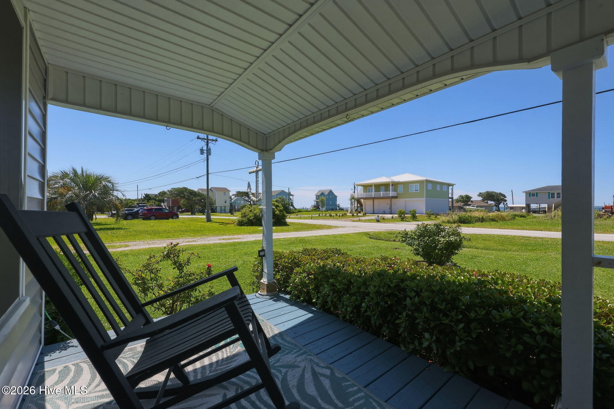 899 Island Road Harkers Island, NC 28531 - Photo 4 of 51