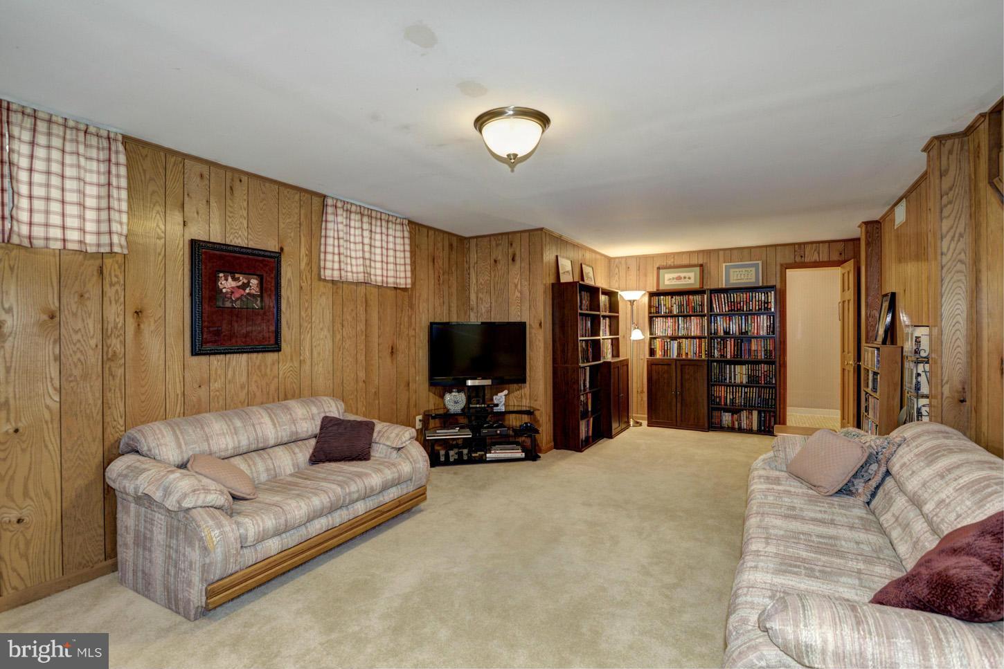 1701 Grandads Lane Silver Spring, MD 20905 - Photo 20 of 30 Interior (General)