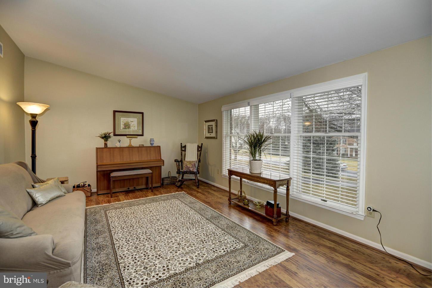 1701 Grandads Lane Silver Spring, MD 20905 - Photo 4 of 30 Living Room