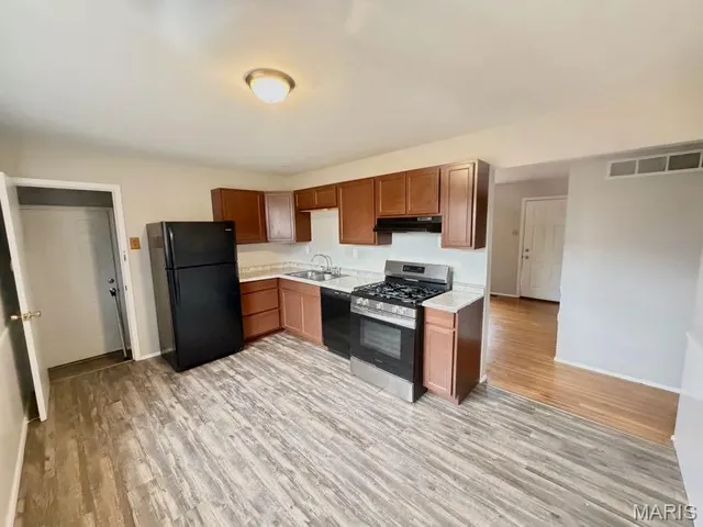 $130,000 | 1716 Atmore Drive, Dellwood, MO 63136