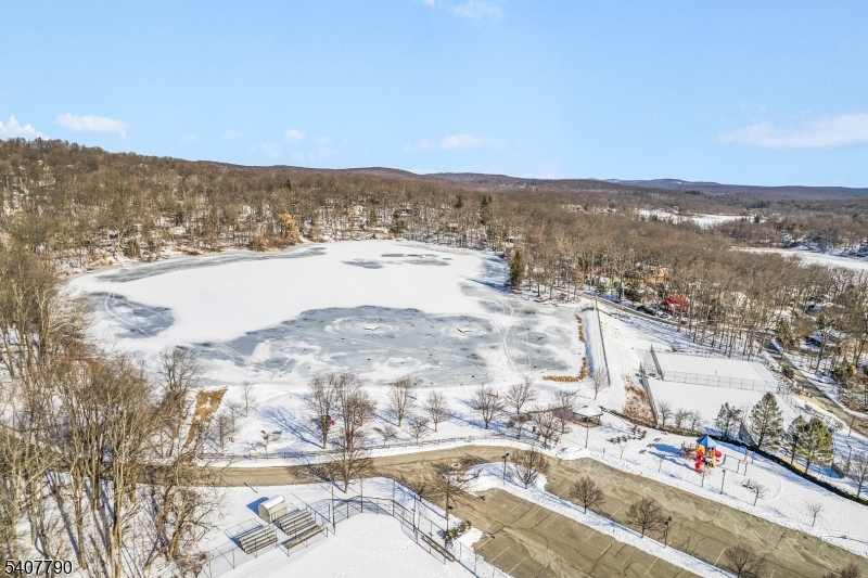 110 Breakneck Road Vernon, NJ 07422 - Photo 23 of 28