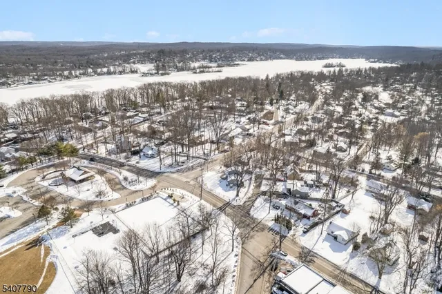 $289,900 | 110 Breakneck Road, Vernon, NJ 07422