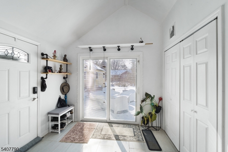 110 Breakneck Road Vernon, NJ 07422 - Photo 8 of 28