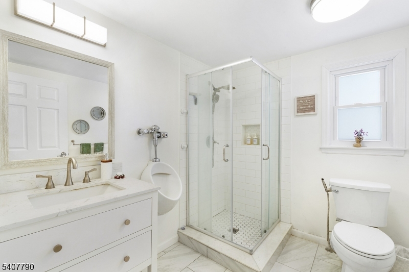 110 Breakneck Road Vernon, NJ 07422 - Photo 9 of 28