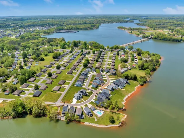 $2,950 | 204 Barefoot Way, Winchester, TN 37398