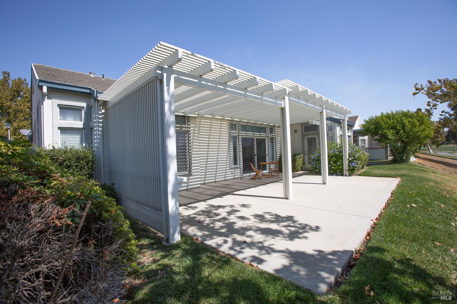 319 Cedar Ridge Drive Rio Vista, CA 94571 - Photo 6 of 69