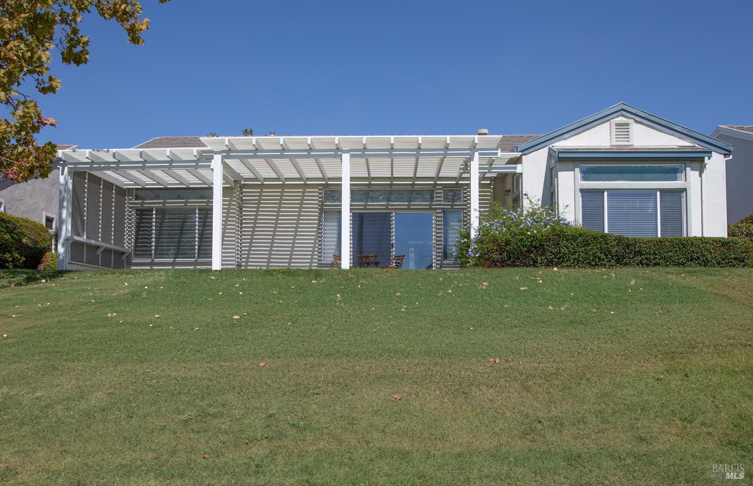 319 Cedar Ridge Drive Rio Vista, CA 94571 - Photo 8 of 69