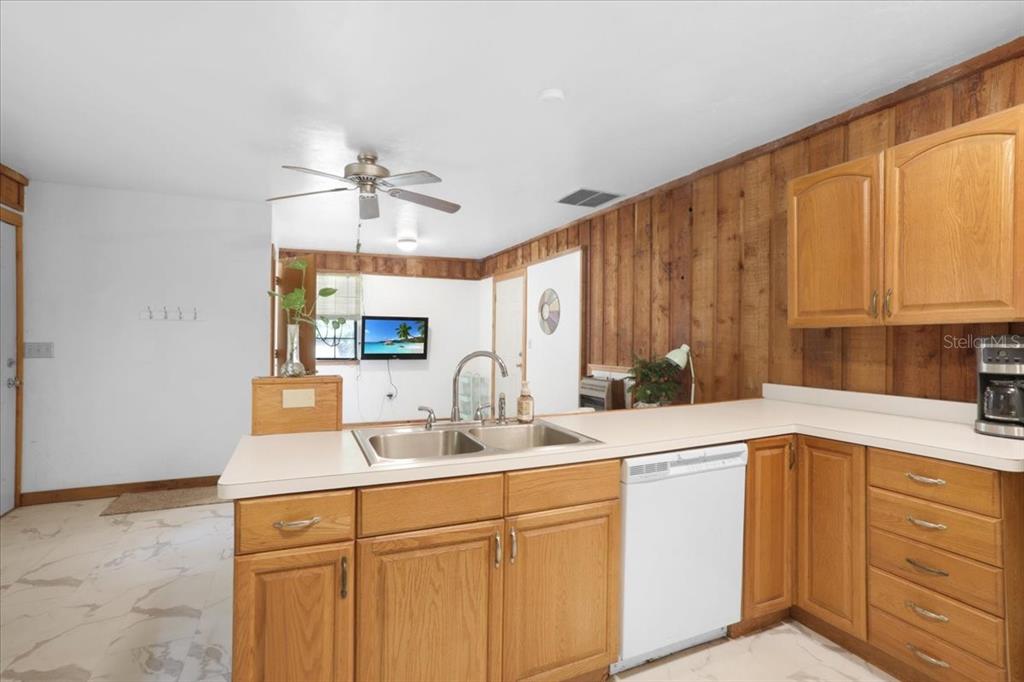 22731 Northwest 91st Court Road Micanopy, FL 32667 - Photo 33 of 56