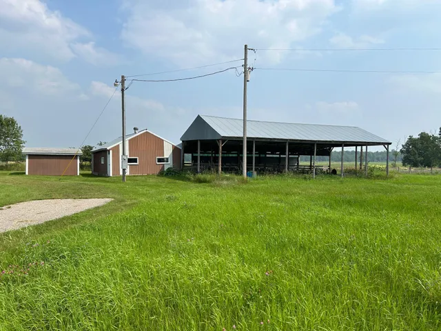 $380,000 | 21900 Highway 71, Wadena, MN 56482