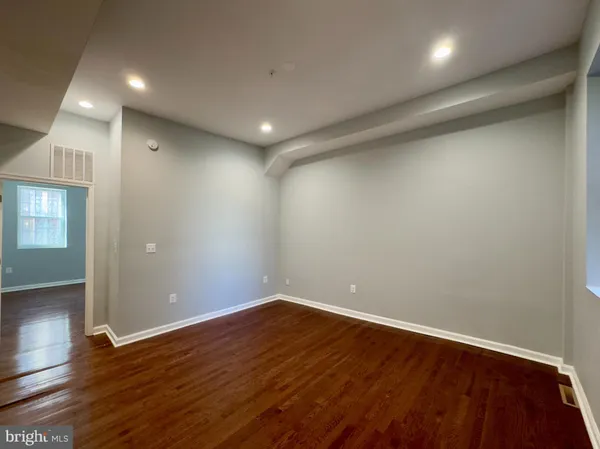 $1,250 | 10 East Mulberry Street, Unit 1, Baltimore, MD 21202