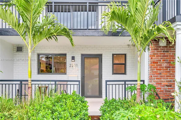 $4,350 | 2211 Northeast 122nd Street, Unit 2211, North Miami, FL 33181