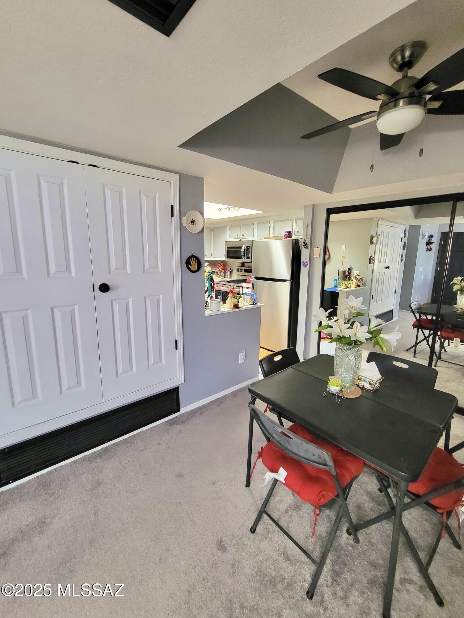 8255 North Oracle Road, Unit 203 Tucson, AZ 85704 - Photo 15 of 25 f599415f-8bcb-44b7-99da-cf036532e33a