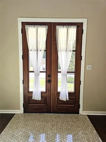 a view of an entryway