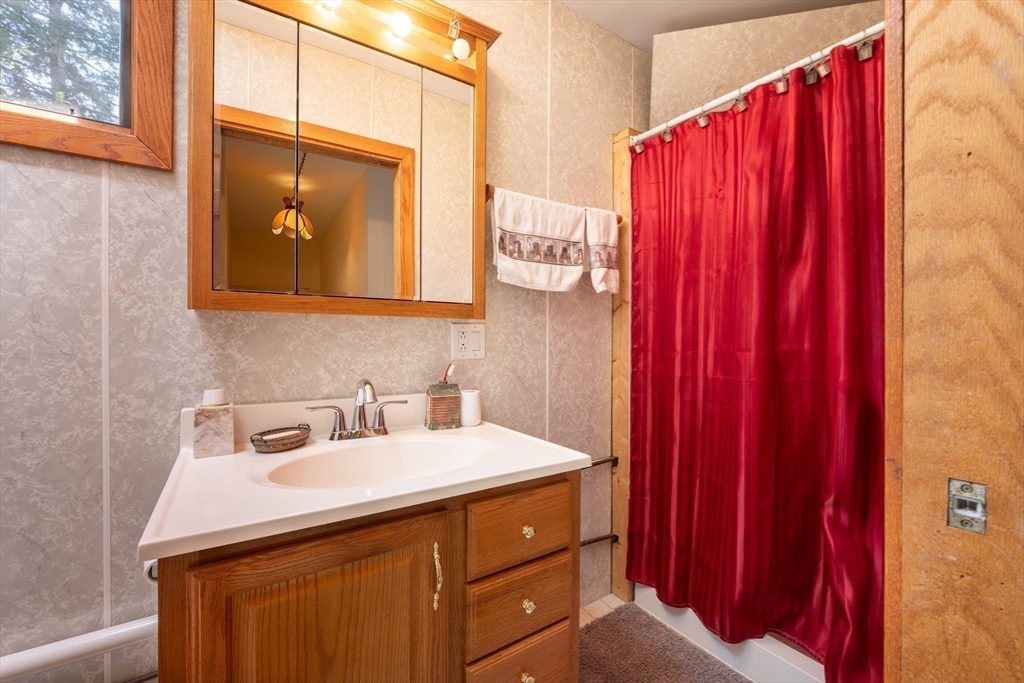 31 Farmhouse Road Chesterfield, MA 01012 - Photo 21 of 37