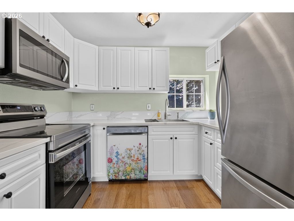 3011 Northeast Rasmussen Road Corbett, OR 97019 - Photo 11 of 48